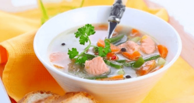 蛋白质饮食鱼汤